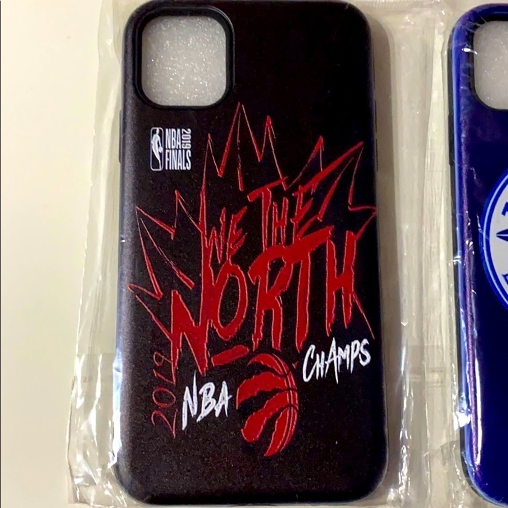 NEW Raptors iPhone 11 case
